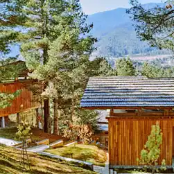 Luxury Bhutan Tour with Hotel Six Senses, Thimphu
