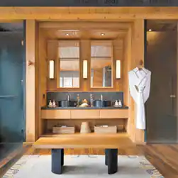 Bhutan Luxury Package Tour Operator with Hotel Six Senses
