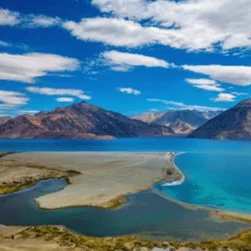 Ladakh package tour with Turtuk and Siachen